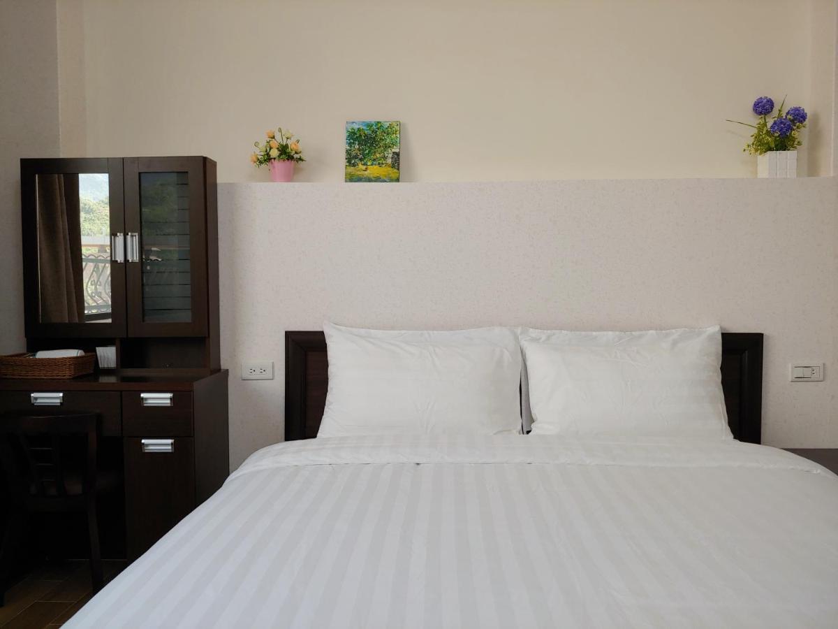Jingtongyuli Bnb Buitenkant foto